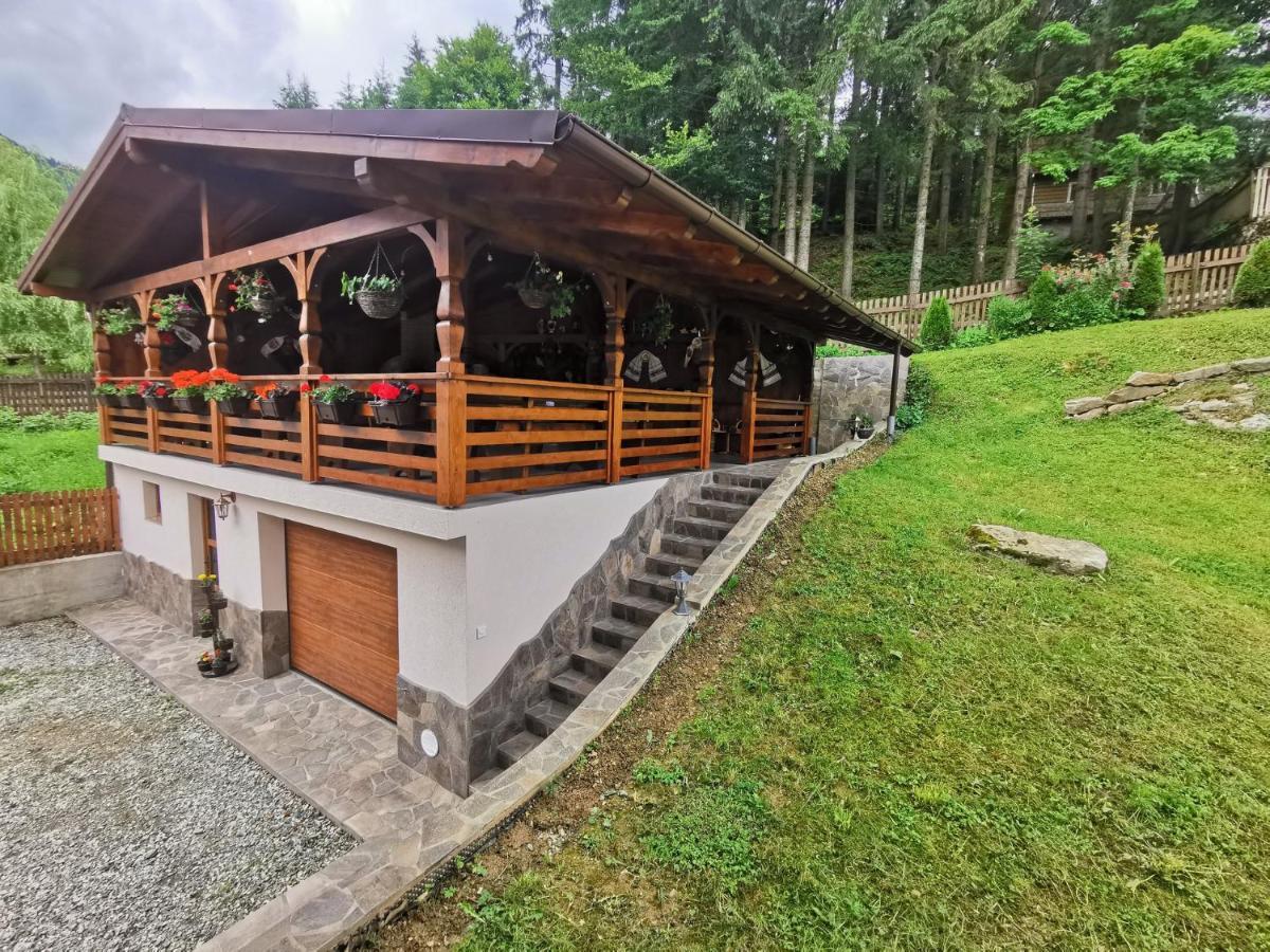 Cabana Cascada Cailor Hotel Borsa  Ngoại thất bức ảnh
